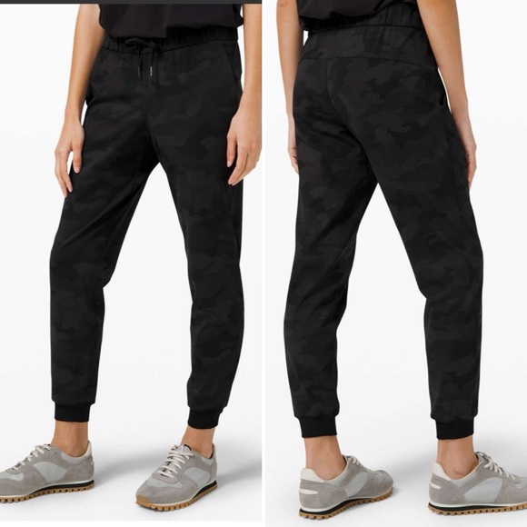 lululemon athletica Pants - Lululemon On The Fly Joggers Luxtreme Heritage Camo Deep Coal